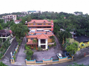 Mayas Apartment